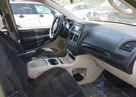 2016 Dodge Grand Caravan Sxt z USA, uszkodzony, nr VIN 2C4RDGCG9GR395907